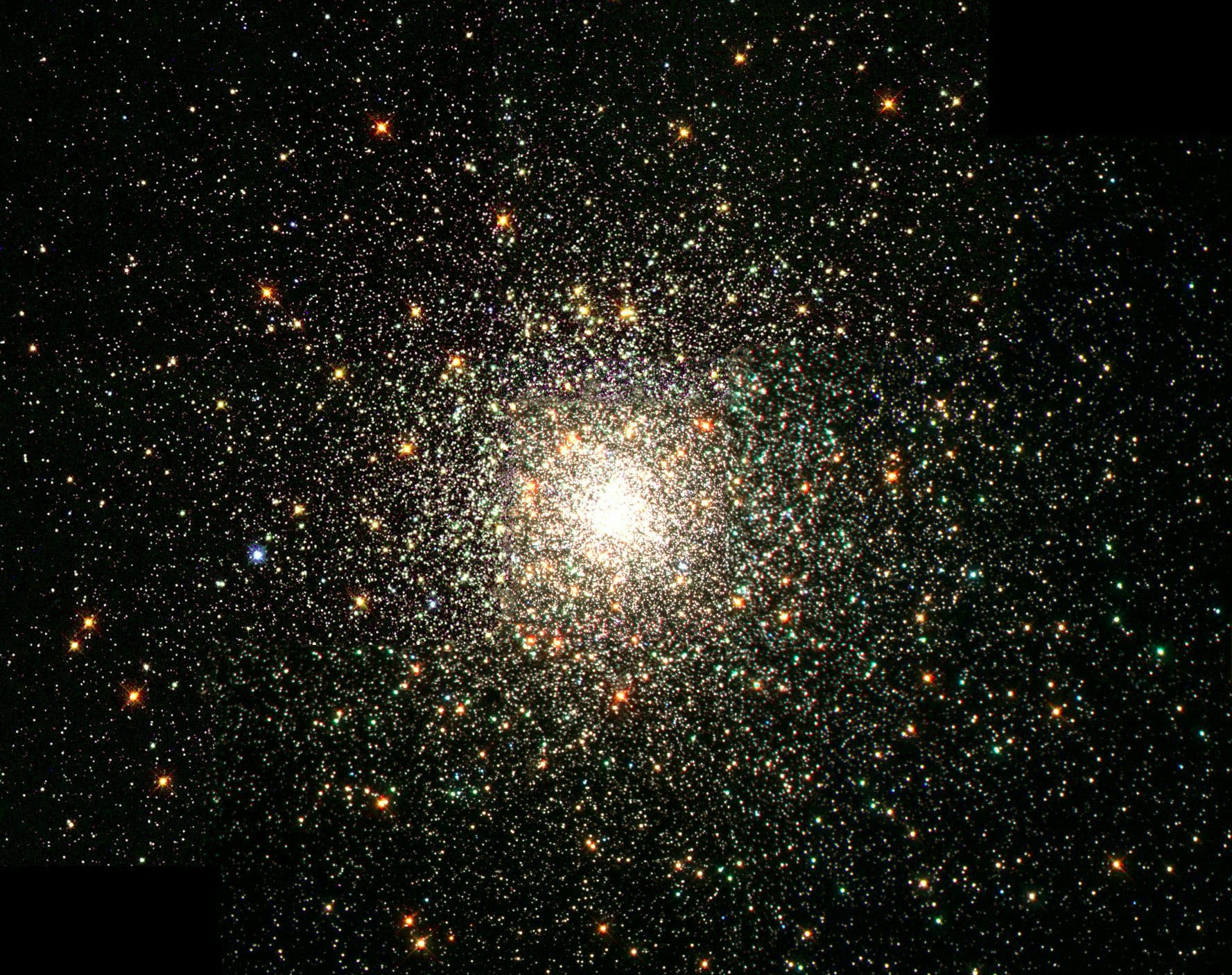 A close-up photo of the bright center of a star cluster.